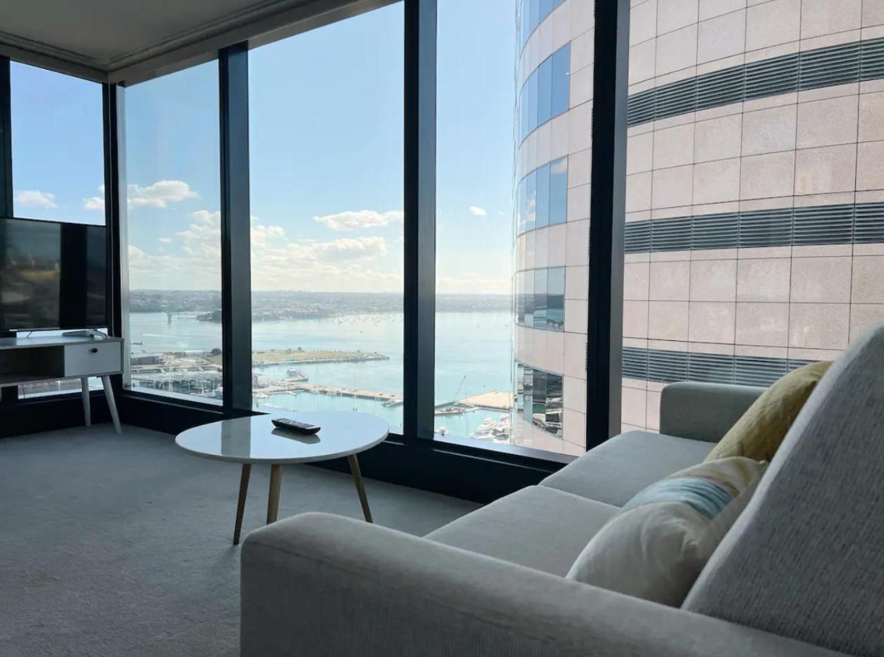 Top Floor Harbour View And Skytower View Apartment In Cbd Auckland Bagian luar foto